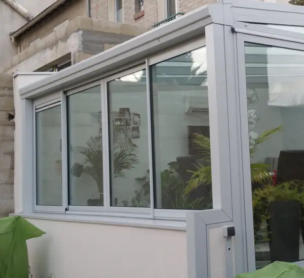 Volets à cannes